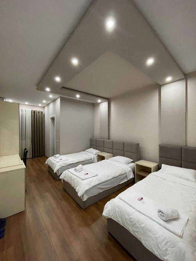 Hotel Holiday Koplik Extérieur photo