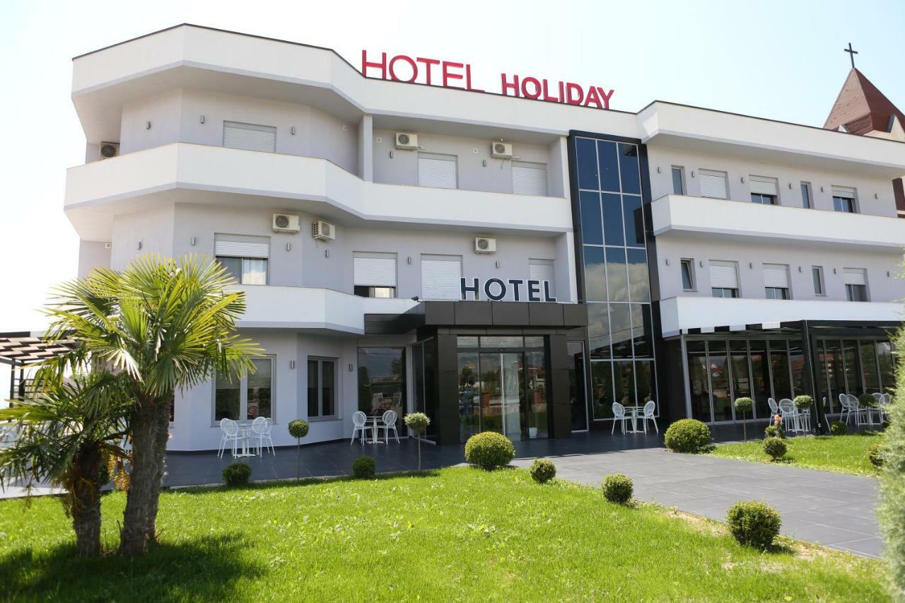 Hotel Holiday Koplik Extérieur photo